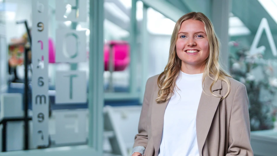 Roos Messemaker is gecertificeerd Kentico Sales Specialist.